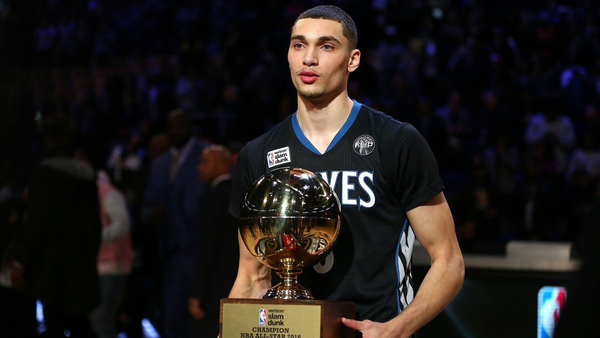 中学篮球丰富训练内容提高学生综合运动素质,中学篮球技术